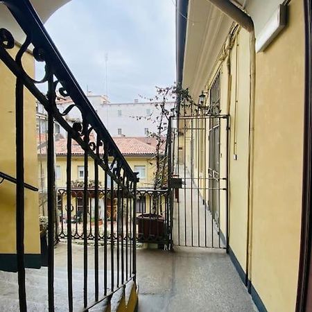 トリノCasa Degli Alberiアパートメント エクステリア 写真